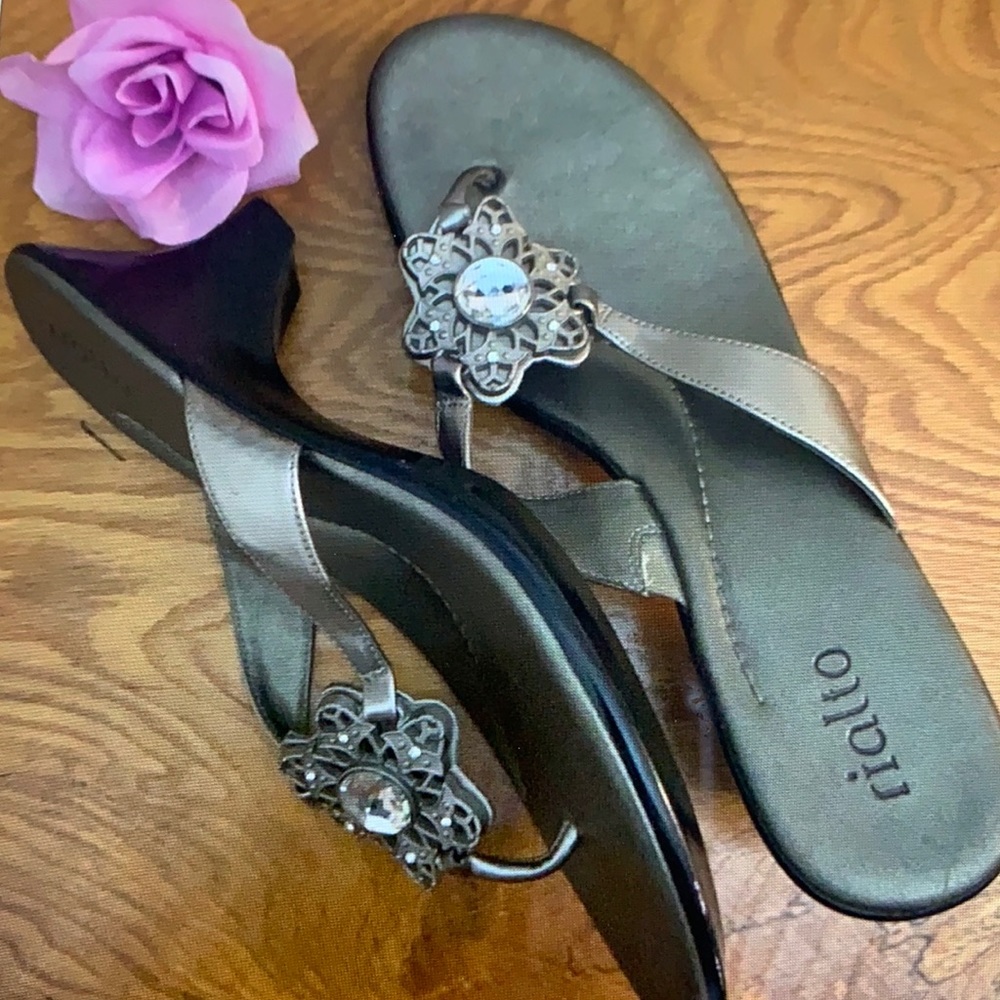 Bling Kitty Heels